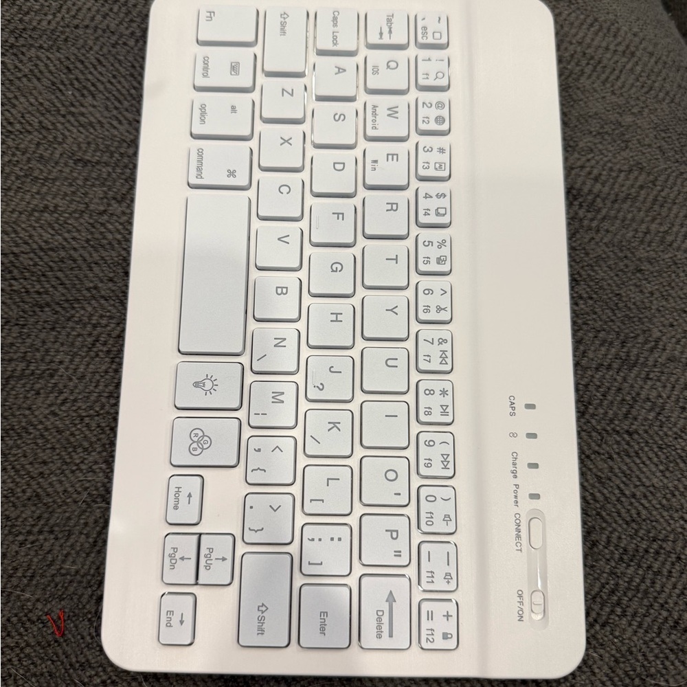White Wireless Micro Keyboard